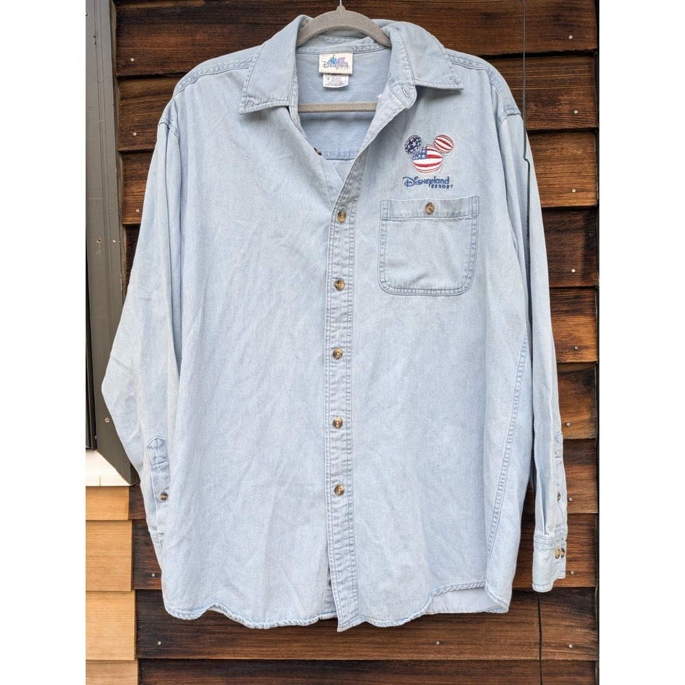 Disneyland Resort Denim Button Up Shirt Men's Medium Patriotic Stars Mickey
